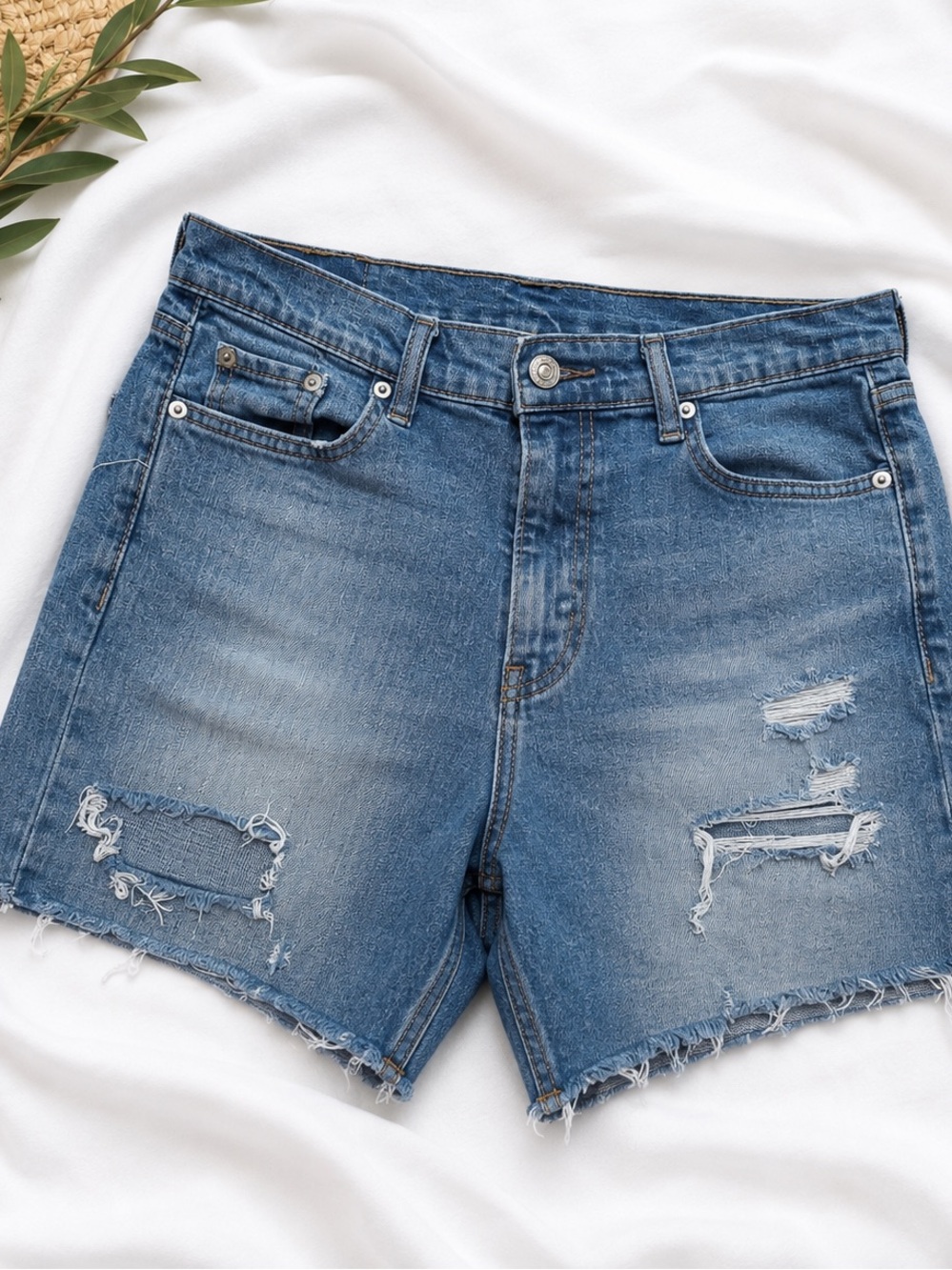 Levi’s 511 Cutoff Distressed Denim Shorts W30 Frayed Raw Hem Blue